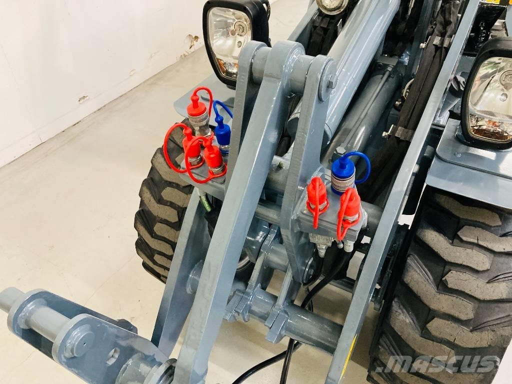 GiANT G 1500 X-tra Малые погрузчики