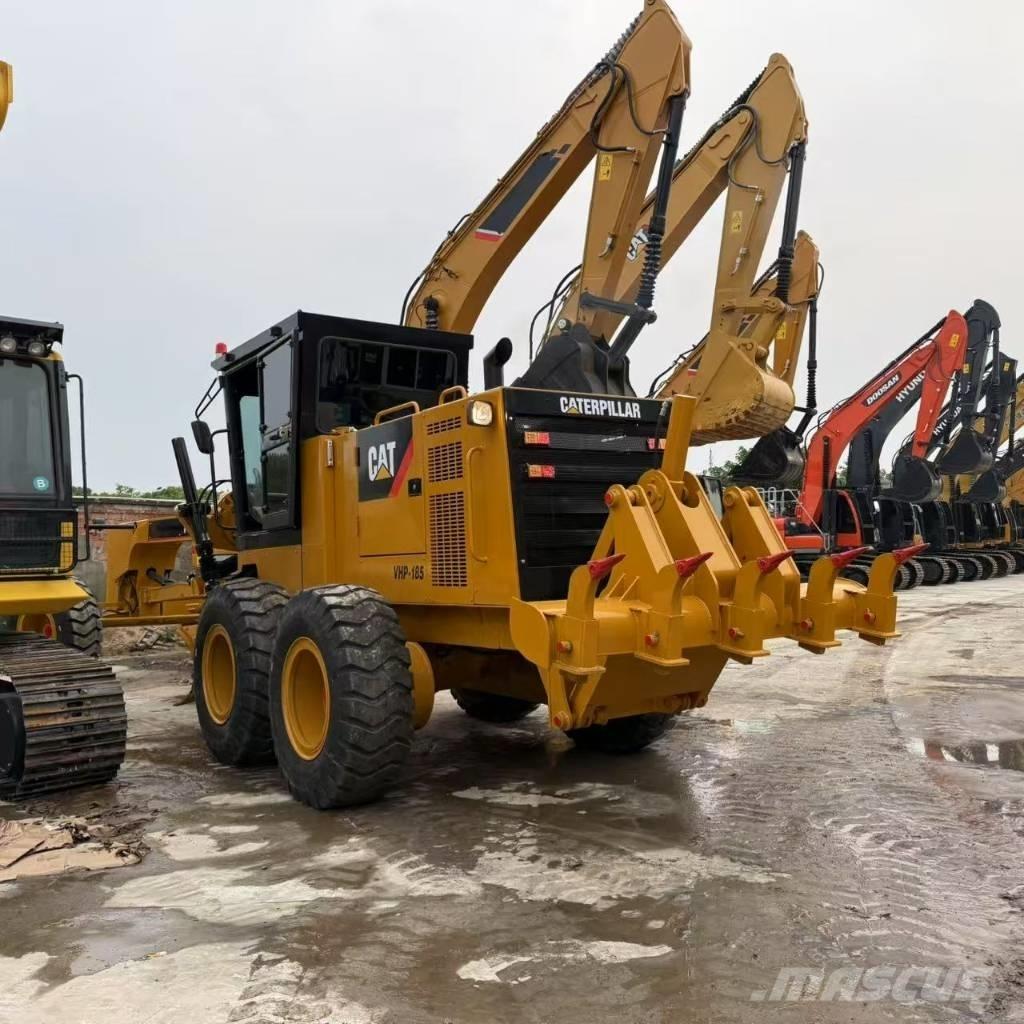 CAT 140K Грейдеры