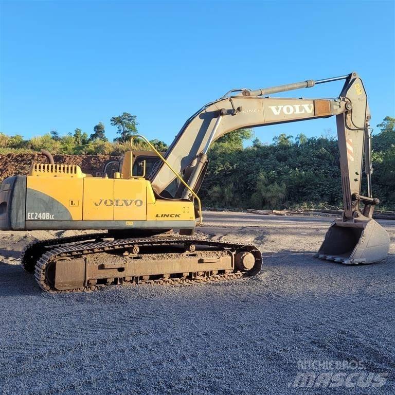 Volvo EC240BLC Гусеничные экскаваторы