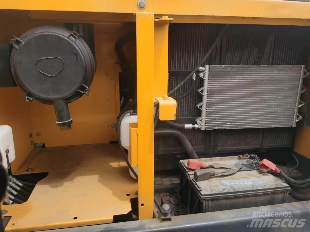 Kobelco SK 200-8 Гусеничные экскаваторы