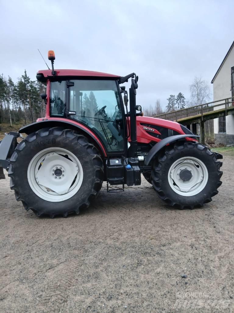 Valtra A135ht Трактора