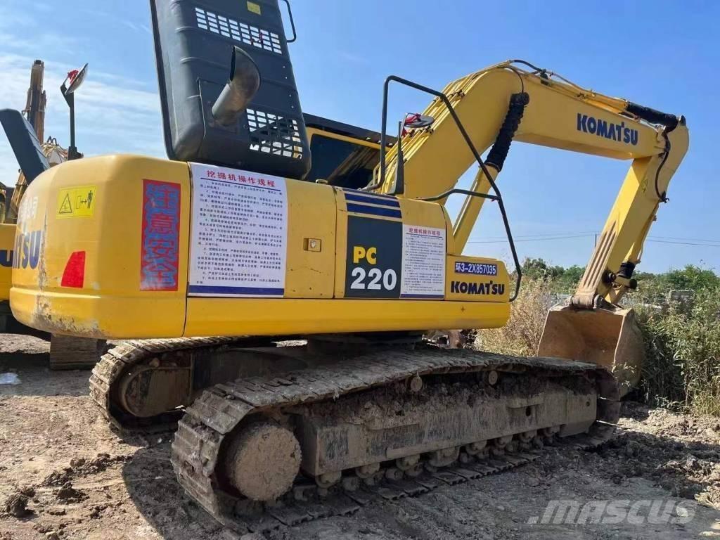 Komatsu PC 220-8 Гусеничные экскаваторы