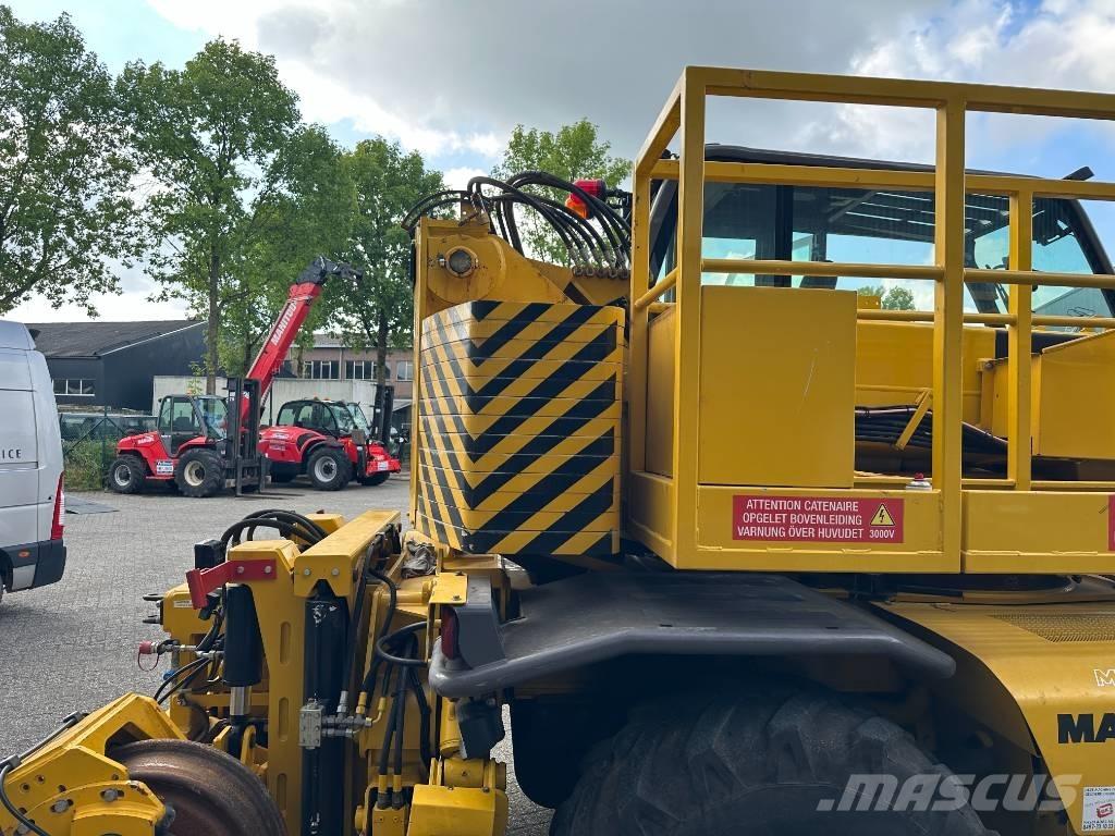 Manitou Manirail Телескопические погрузчики