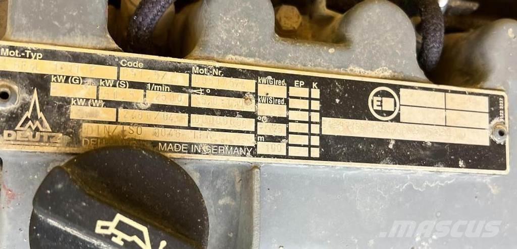 Bomag BW 151 AD-2 Катки тротуарные