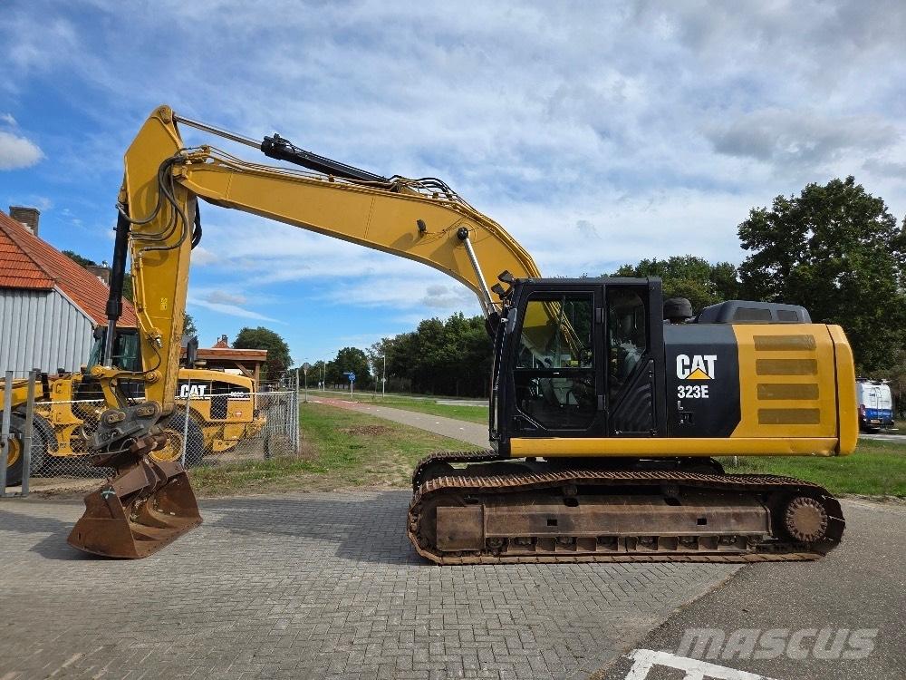 CAT 323EL Гусеничные экскаваторы