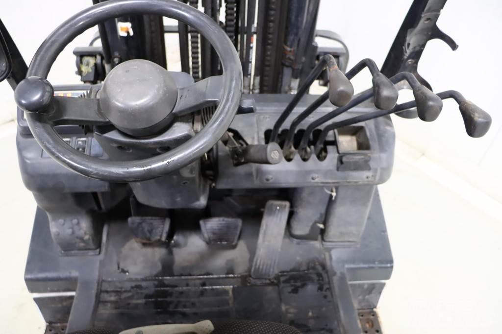 Nissan U1D2A20LQ Газовые погрузчики