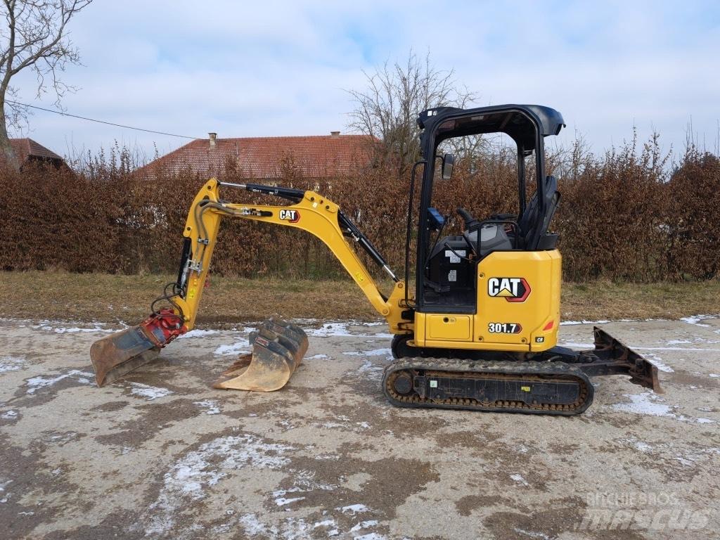 CAT 301.7 Мини-экскаваторы