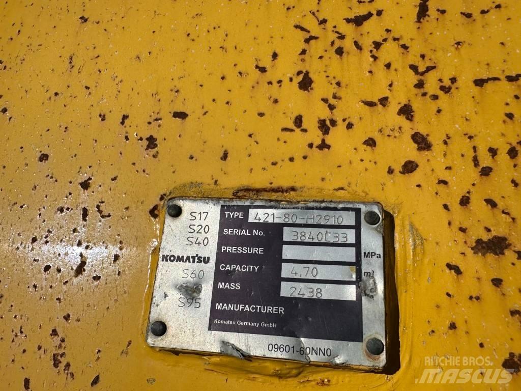 Komatsu WA 475-10 Фронтальные погрузчики