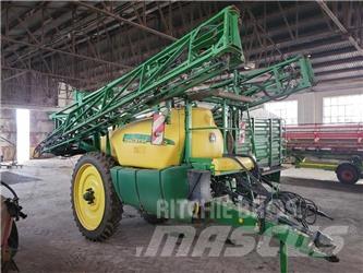 John Deere 732 Прицепные опрыскиватели