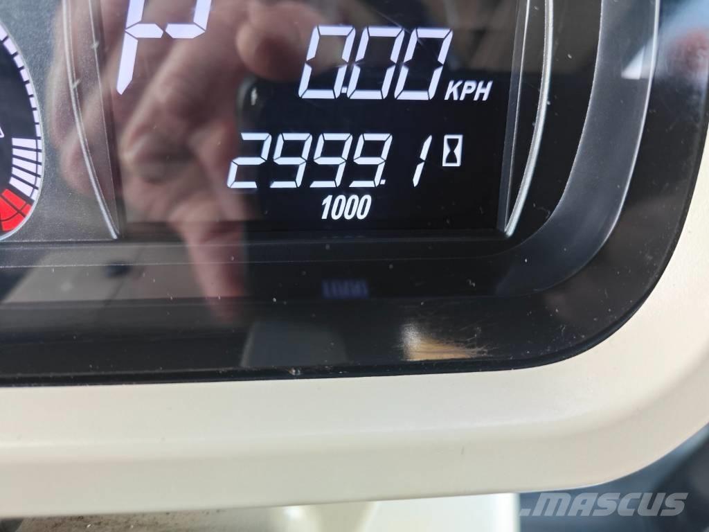 Massey Ferguson 8740 Трактора