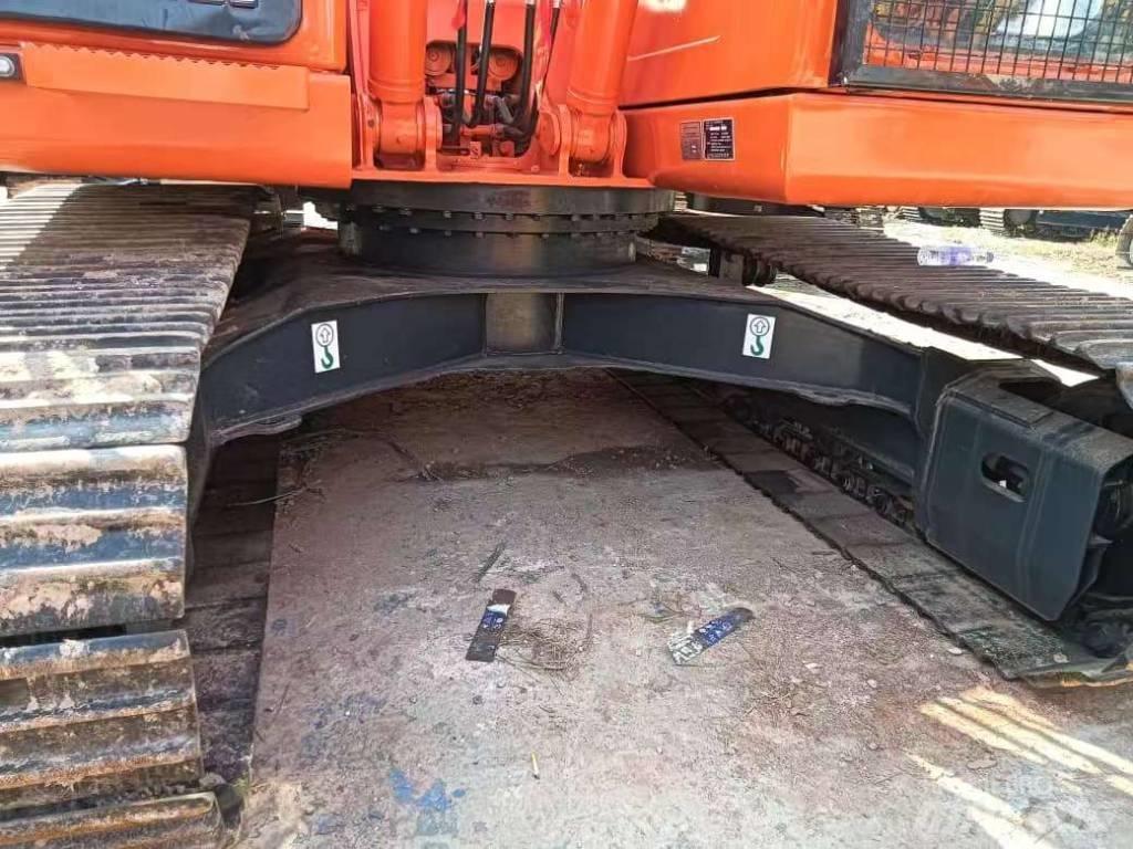 Doosan DX150 Малые экскаваторы 7т-12т