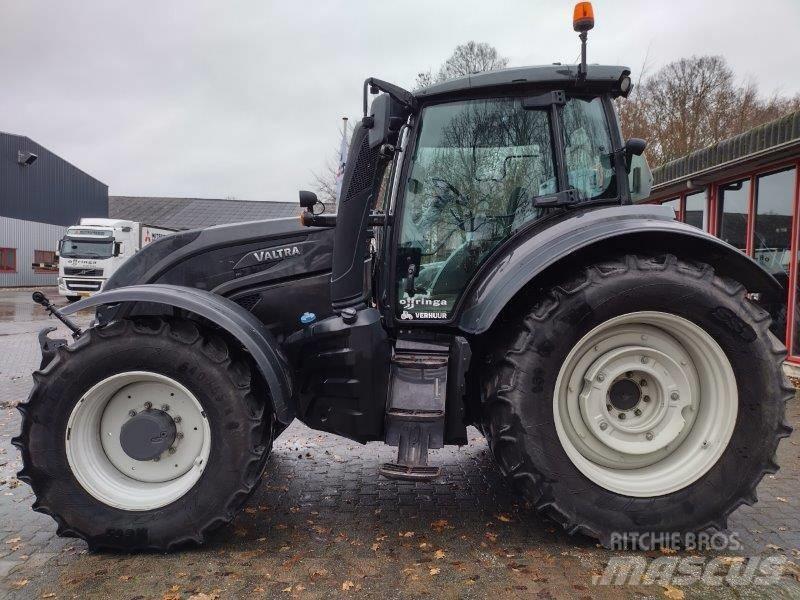 Valtra T 214 D Трактора
