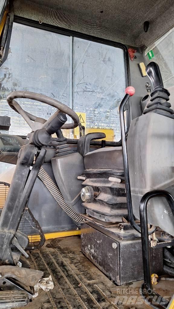 Komatsu PW 110 Колёсные экскаваторы