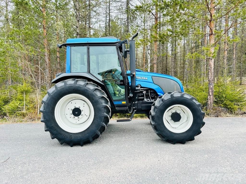 Valtra A 92 Трактора