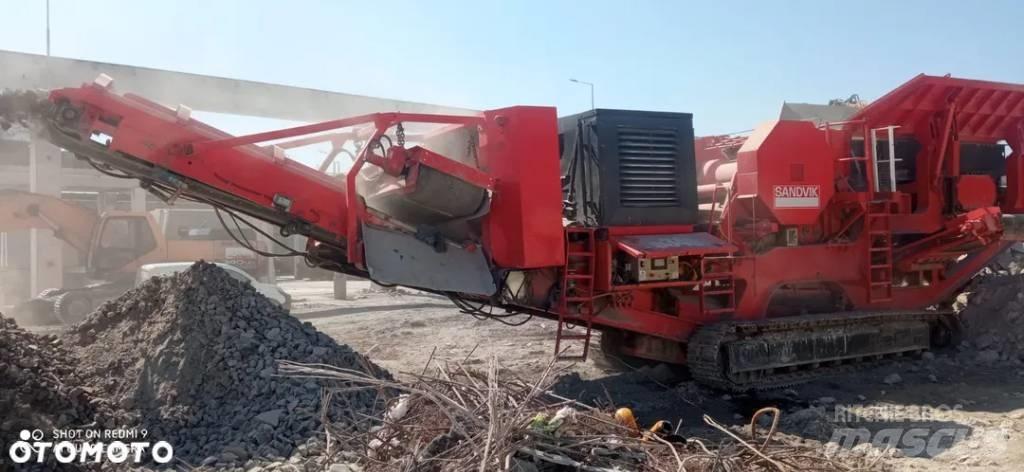 Sandvik QJ 330 Мобильные дробилки