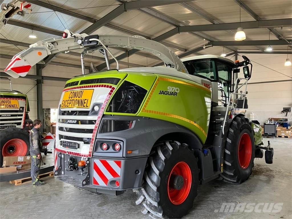 CLAAS Jaguar 970 Самоходные кормоуборочные комбайны