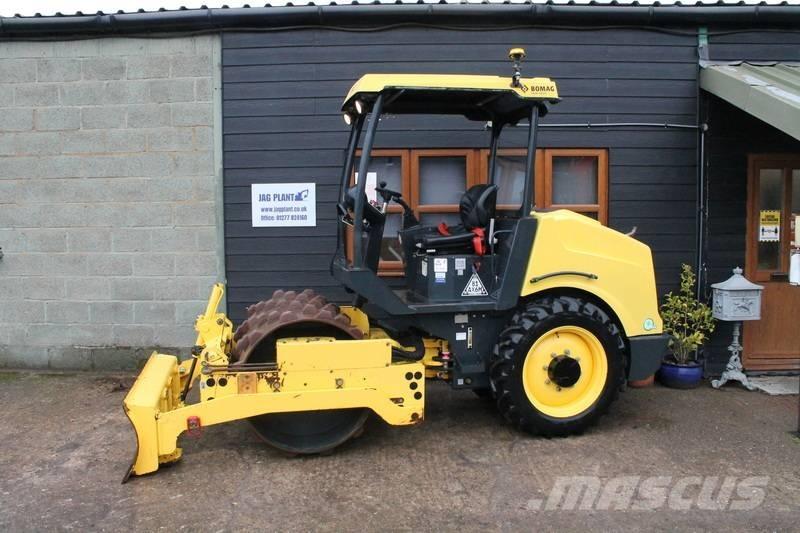 Bomag BW 124 P D H-5 Грунтовые катки