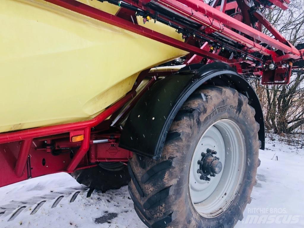 Hardi Commander 7000 Прицепные опрыскиватели
