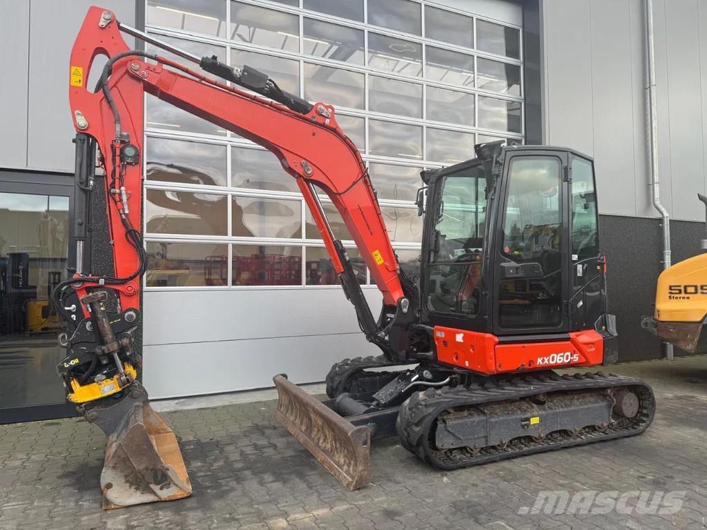 Kubota KX060-5 | A/C Мини-экскаваторы