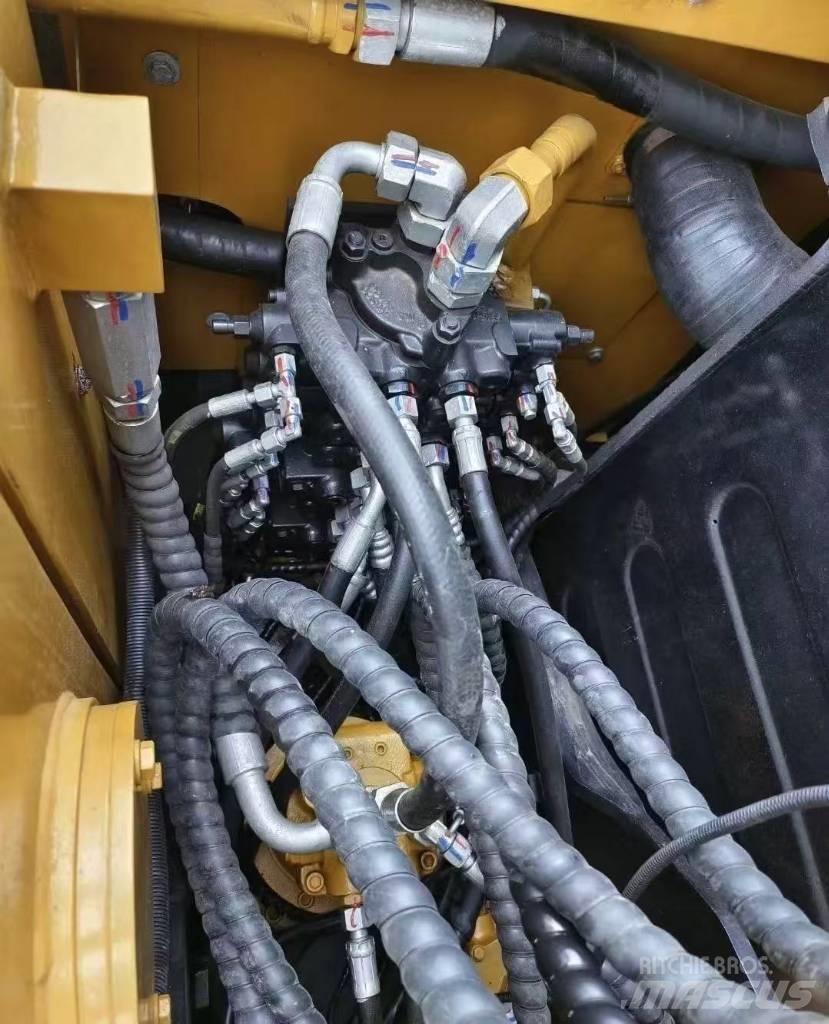 Sany SY 95 C Гусеничные экскаваторы