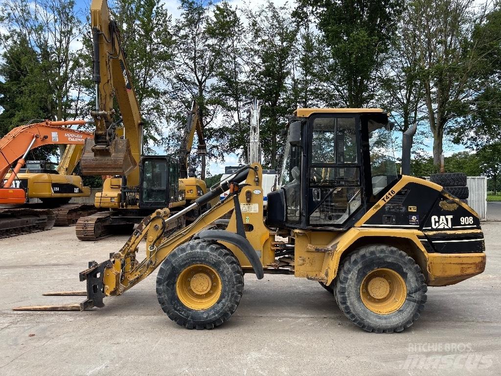 CAT 908 Фронтальные погрузчики