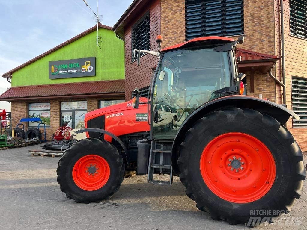 Kubota M 135 GX Трактора