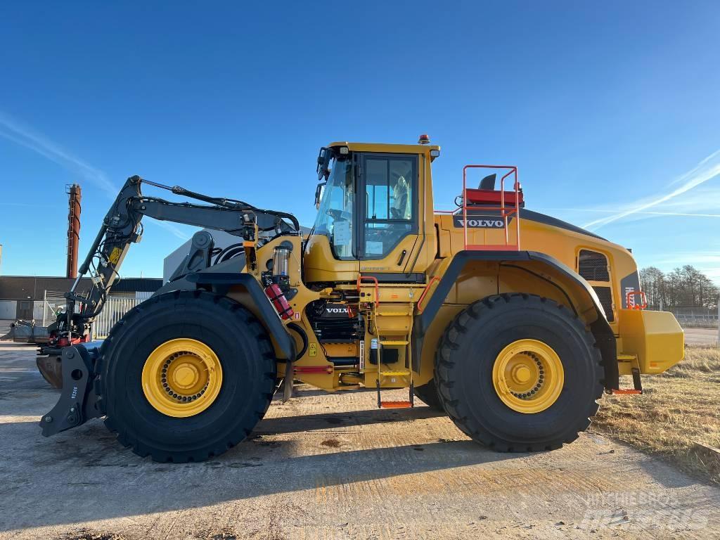 Volvo L 220 H Фронтальные погрузчики