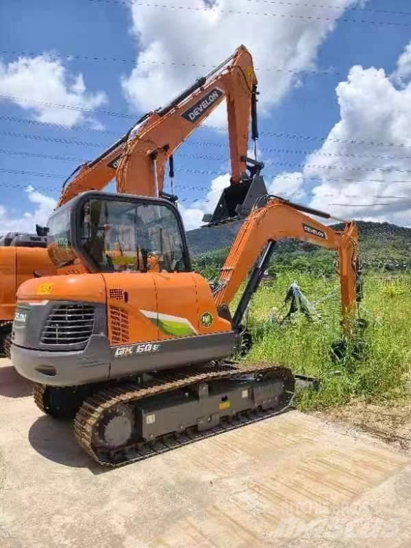 Doosan DX 60E Малые экскаваторы 7т-12т