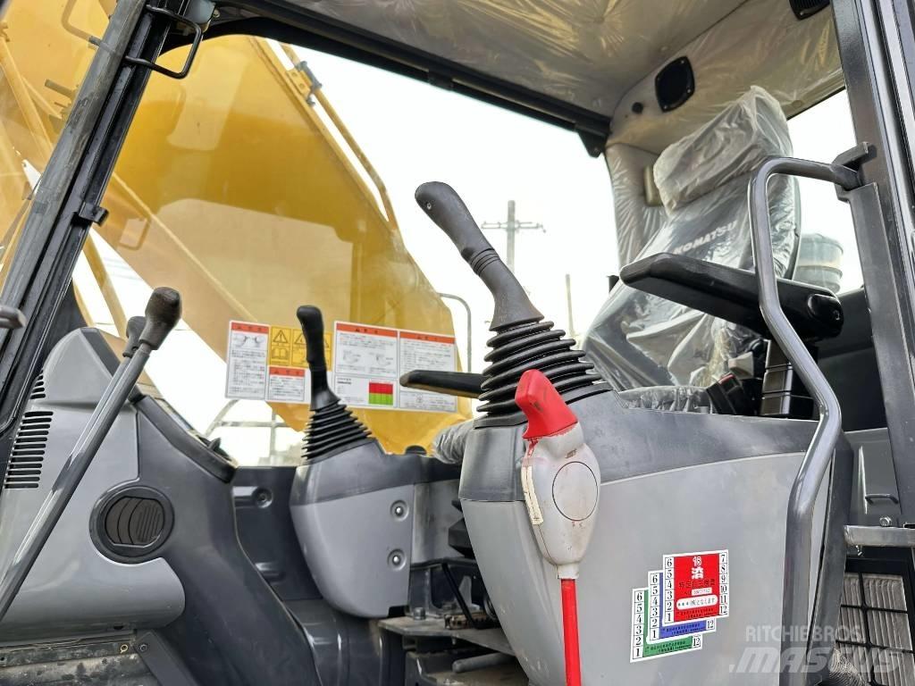 Komatsu PC 200-8 Гусеничные экскаваторы