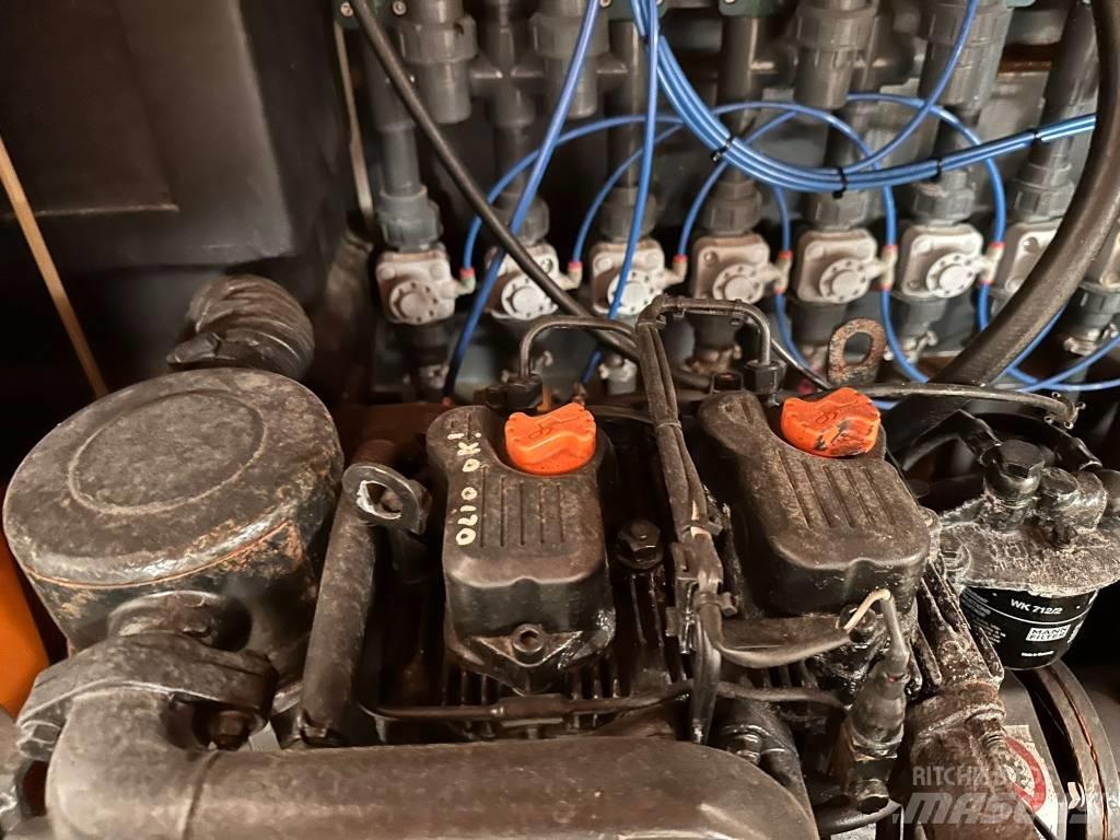 Renault K 380 Специальные грузовики