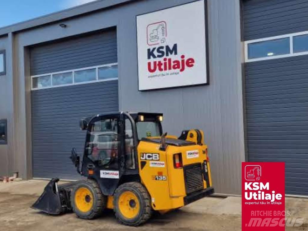 JCB 135 Мини-погрузчики