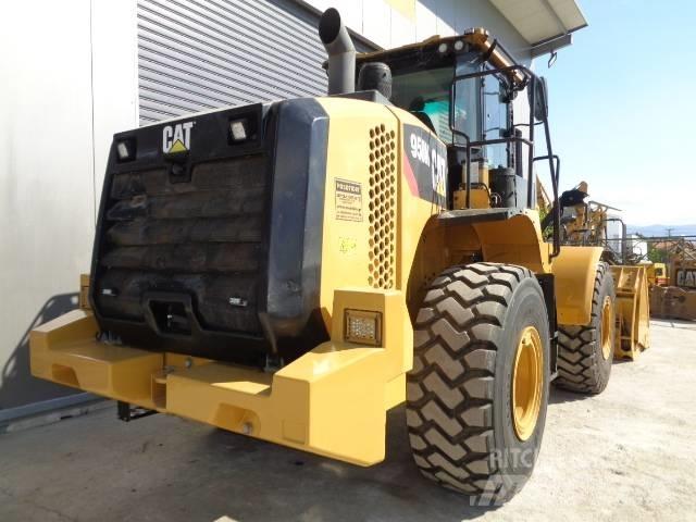 CAT 950M Фронтальные погрузчики