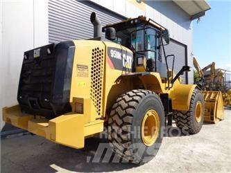 CAT 950M Фронтальные погрузчики