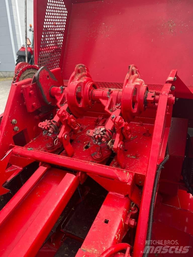 Massey Ferguson 1839 Тюковые пресс-подборщики