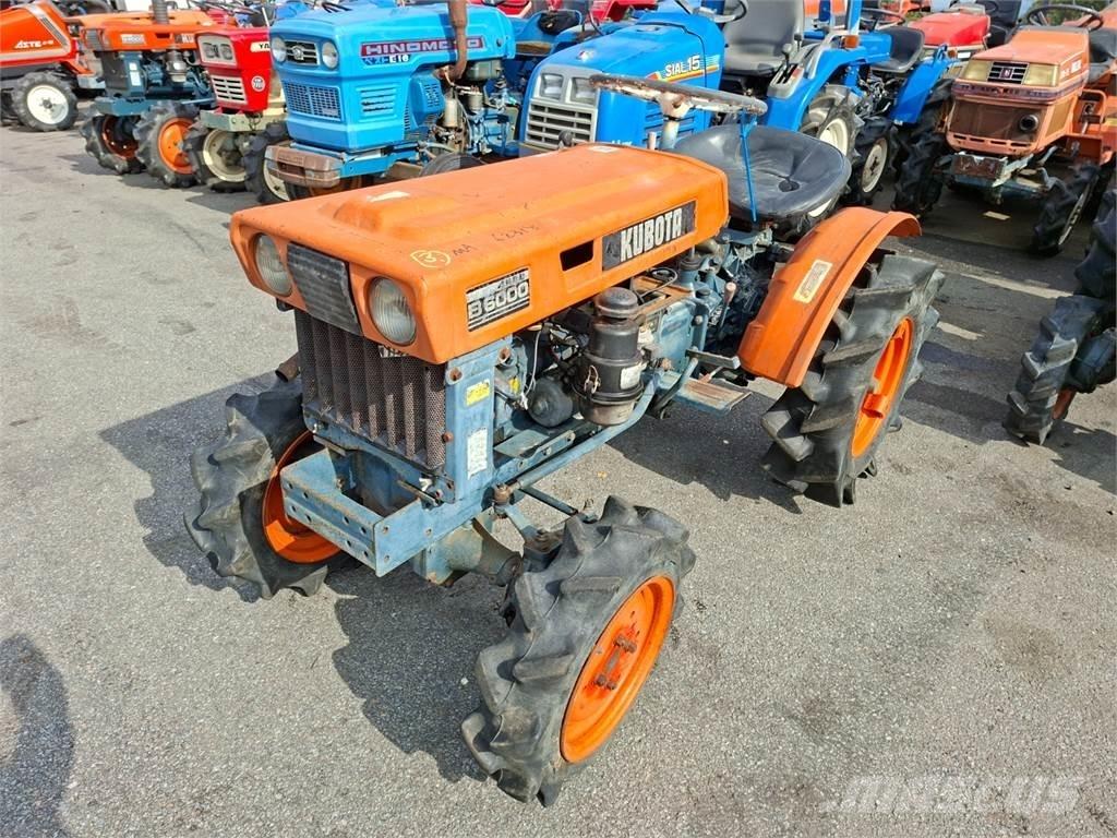 Kubota B 6000 4X4 Строительная техника - Другие