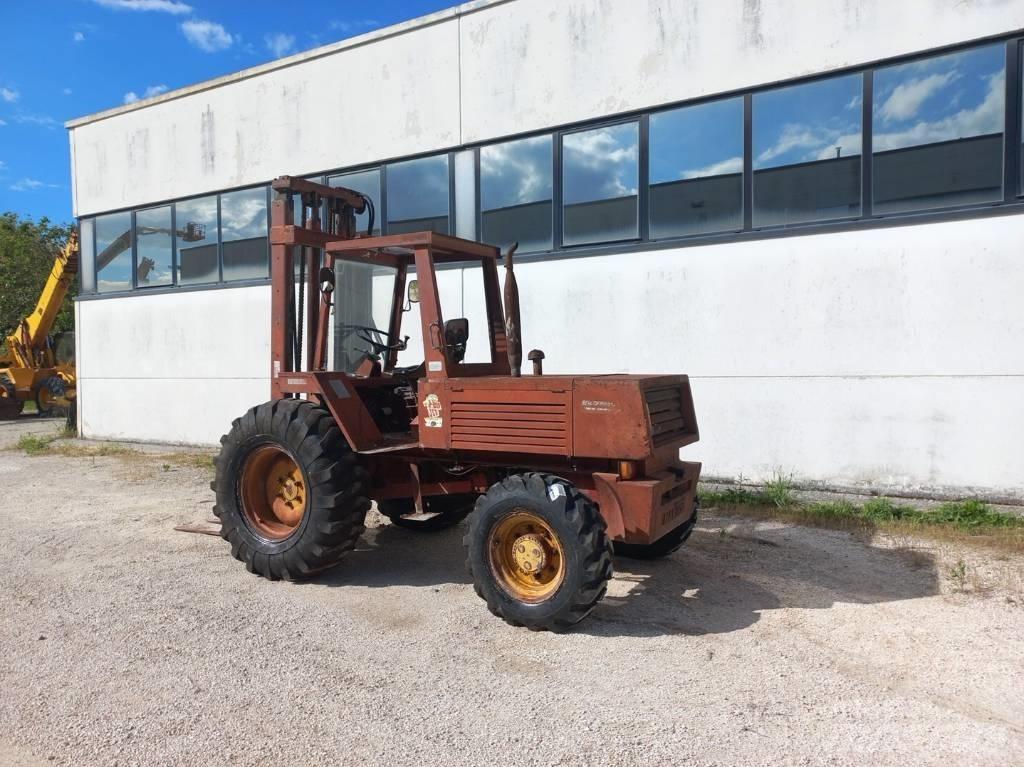 Manitou 4RM30G Дизельные погрузчики