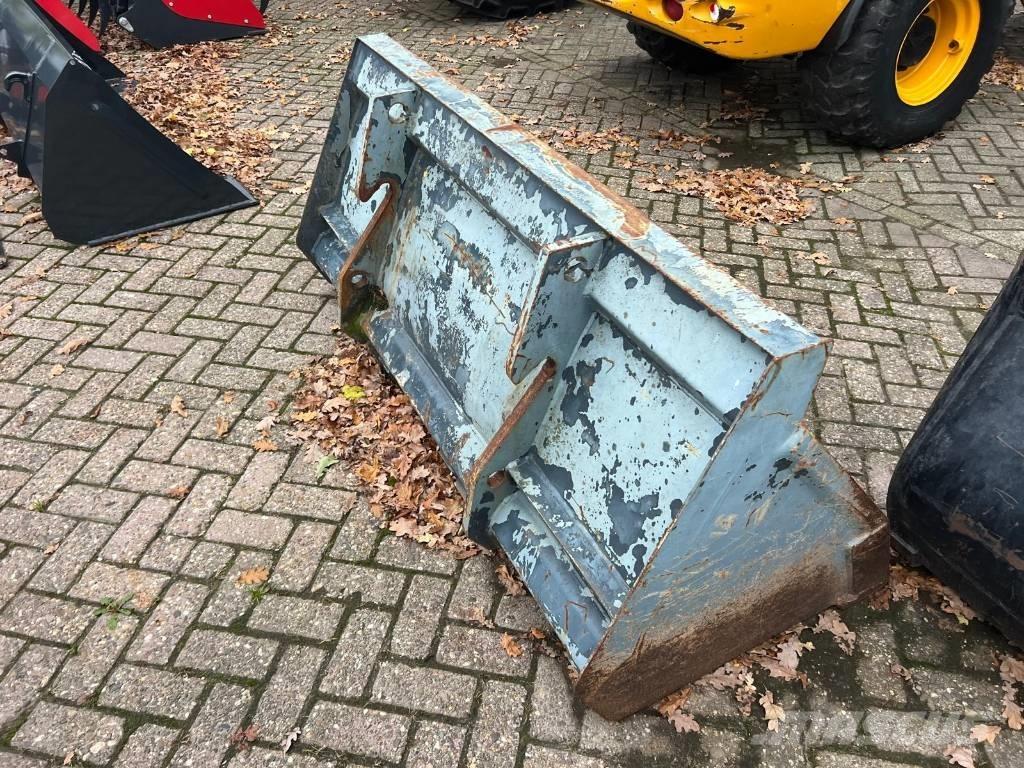 Kramer 318 Фронтальные погрузчики