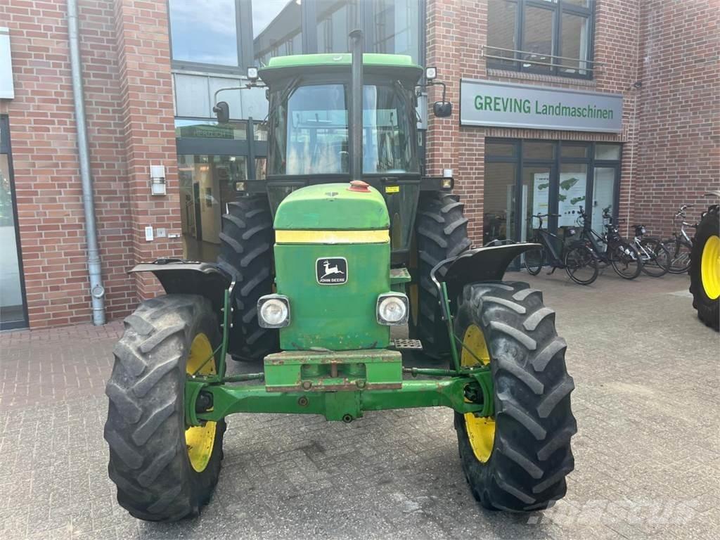 John Deere 3040 Трактора