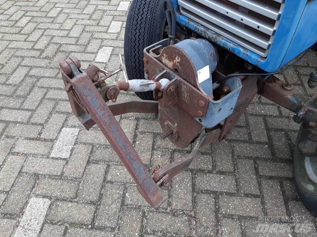 Iseki 3210 Трактора