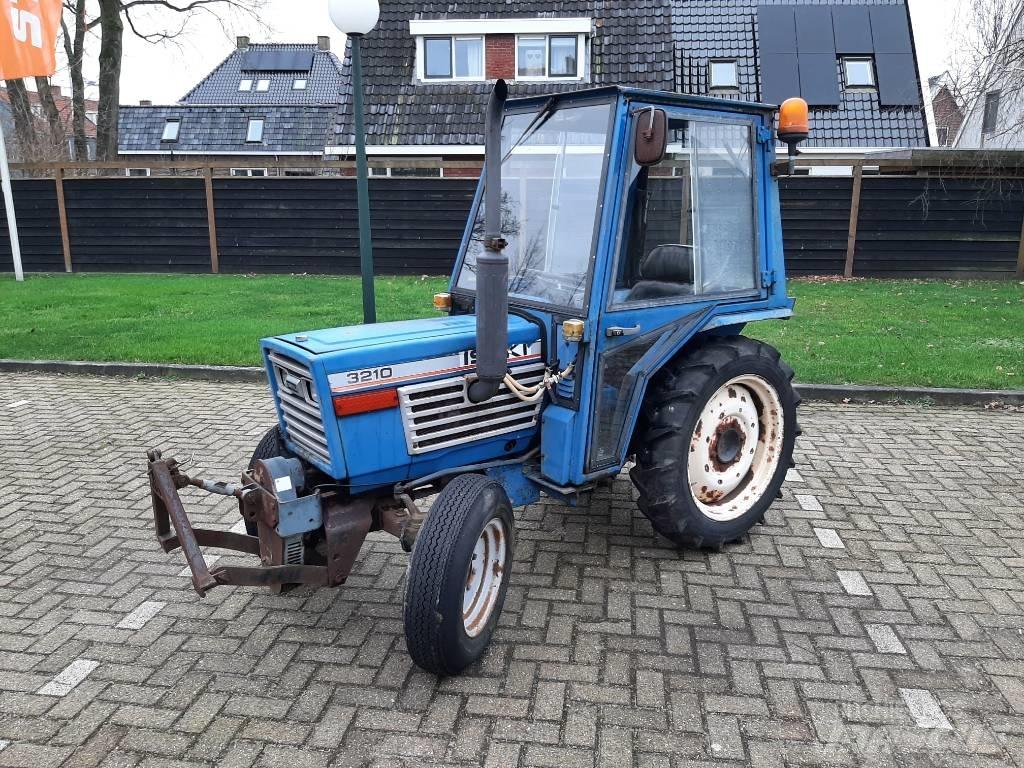 Iseki 3210 Трактора