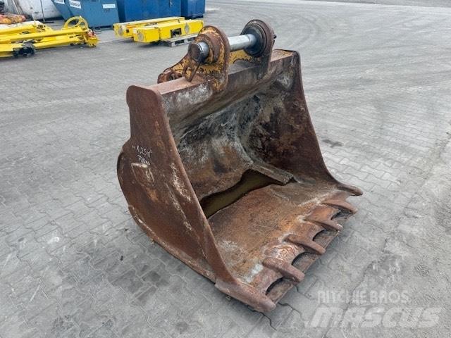 CAT M 320 BUCKET Экскаваторные стрелы