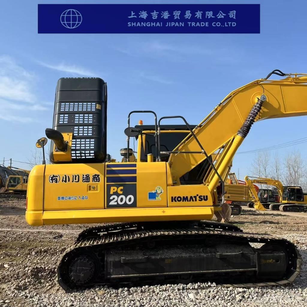 Komatsu PC 200 Гусеничные экскаваторы
