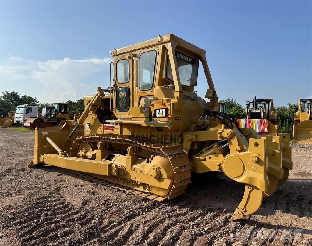 CAT D7G Гусеничные бульдозеры