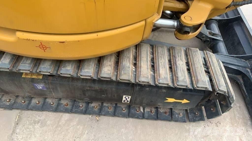 CAT 303 Гусеничные экскаваторы