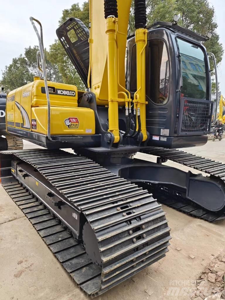 Kobelco SK 200 Гусеничные экскаваторы