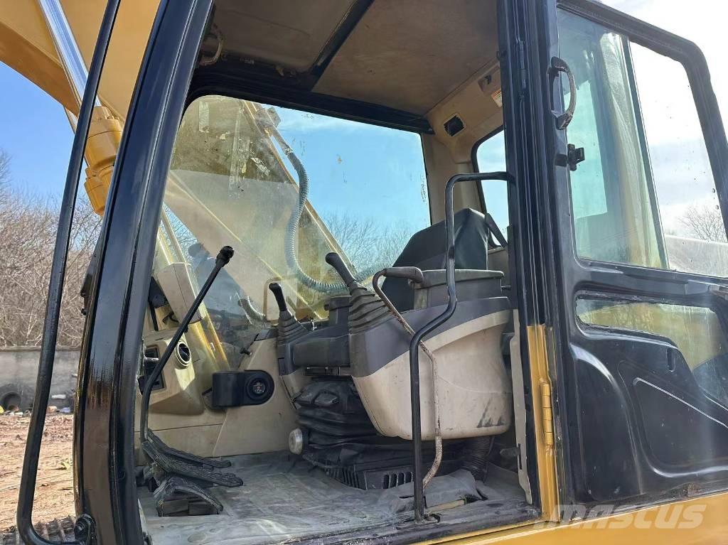 CAT 320 C L Гусеничные экскаваторы