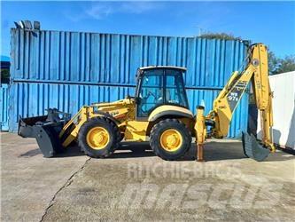 Komatsu WB 97 S-2 Экскаваторы-погрузчики