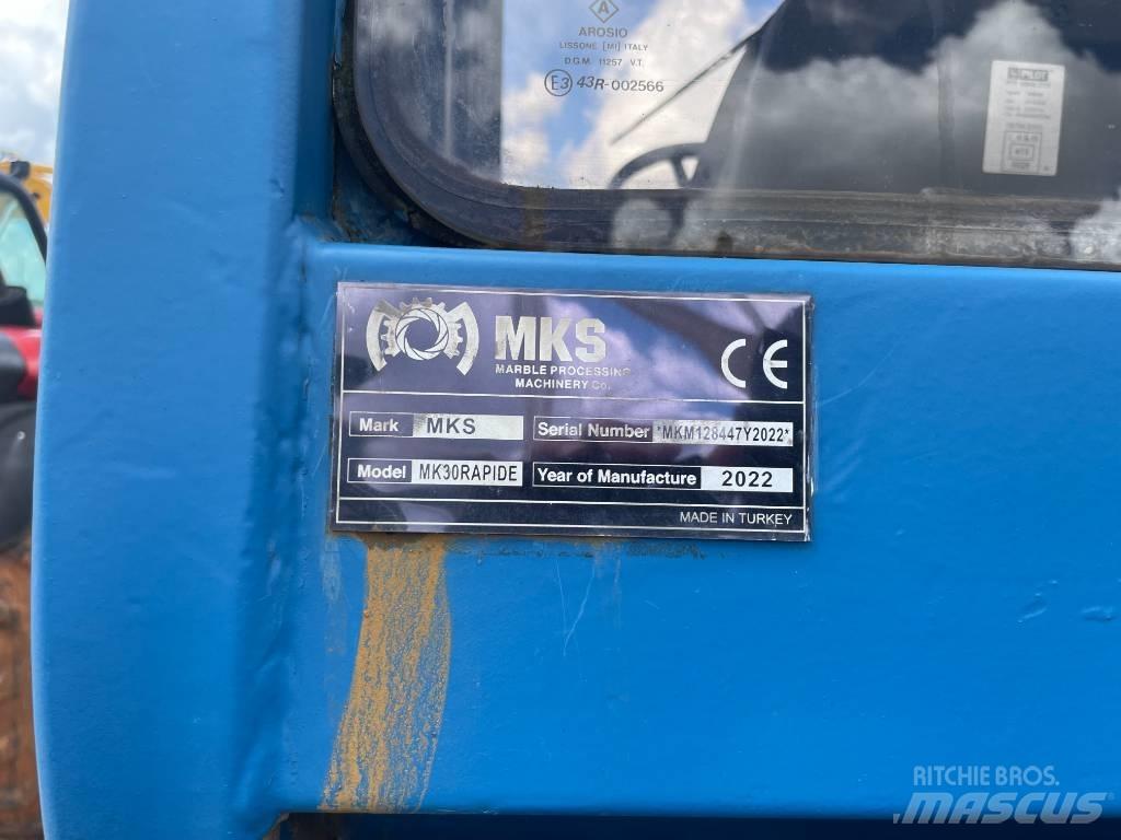 MKS MK30 Телескопические погрузчики