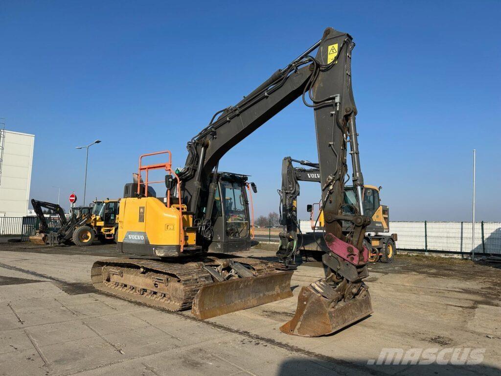 Volvo ECR145EL Гусеничные экскаваторы