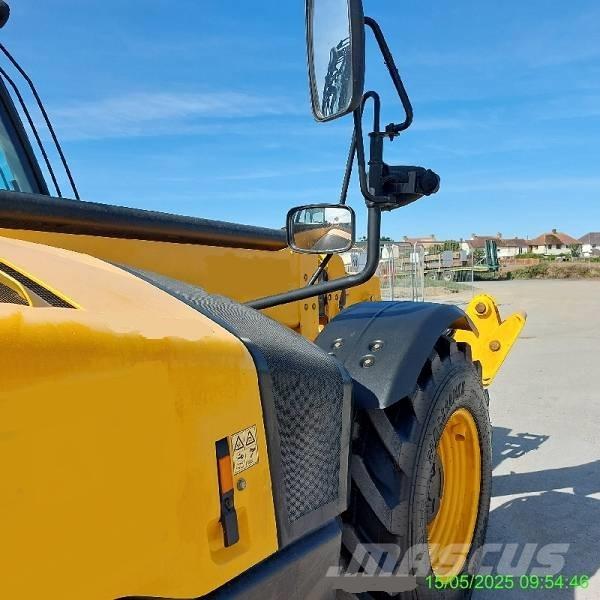 JCB 533-105 Телескопические погрузчики